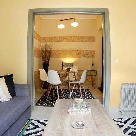 Stylish City Center Garden Apartment Афины Экстерьер фото